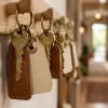 Assurance voyage collaborative peer-to-peer : promesses, limites et points de vigilance pour les étudiants et PVTistes